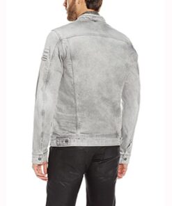 13 Reasons Why S02E9 Tony Padilla Jacket