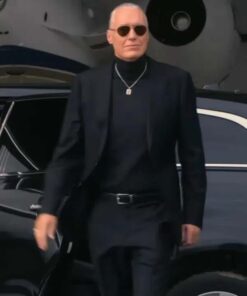 cobra-kai-s05-terry-silver-black-blazer